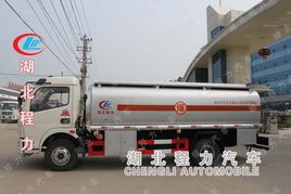 东风多利卡运油车 专业高效的移动加油与运油解决方案
