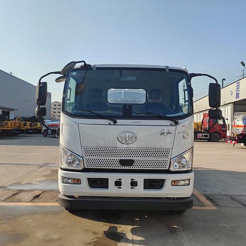 5方油罐车 可移动运油车 大流量加油机和流量表